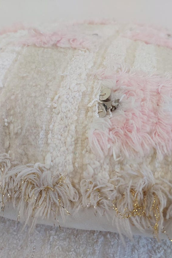 Handmade Moroccan Pink Berber Pillow Cover – 40x60 Cm | Vintage Wedding Blanket Cushion | Wool & Cotton With Sequins | Moroccanbazzarts MoroccanBazzArts
