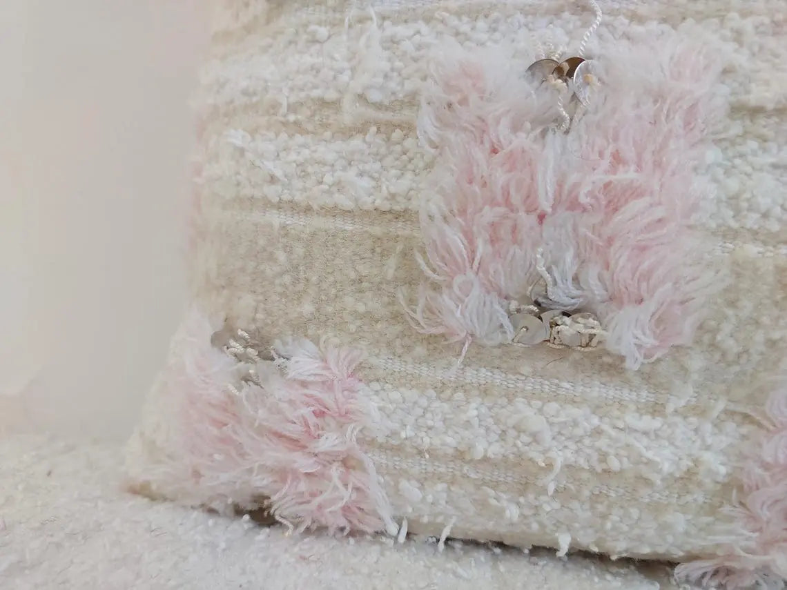 Handmade Moroccan Pink Berber Pillow Cover – 40x60 Cm | Vintage Wedding Blanket Cushion | Wool & Cotton With Sequins | Moroccanbazzarts MoroccanBazzArts