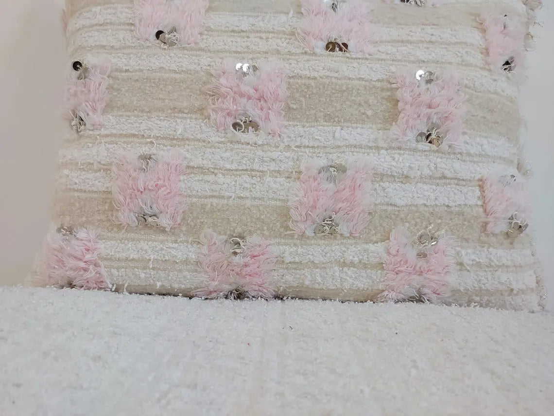 Handmade Moroccan Pink Berber Pillow Cover – 40x60 Cm | Vintage Wedding Blanket Cushion | Wool & Cotton With Sequins | Moroccanbazzarts MoroccanBazzArts