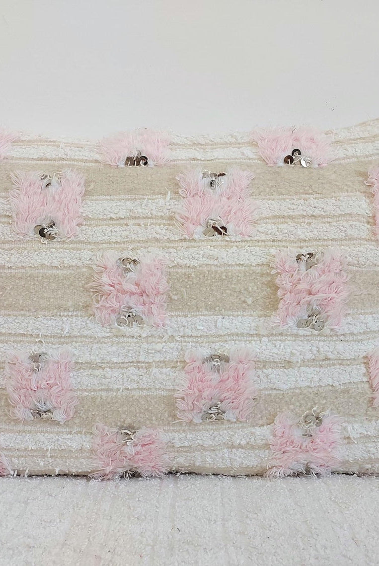 Handmade Moroccan Pink Berber Pillow Cover – 40x60 Cm | Vintage Wedding Blanket Cushion | Wool & Cotton With Sequins | Moroccanbazzarts MoroccanBazzArts