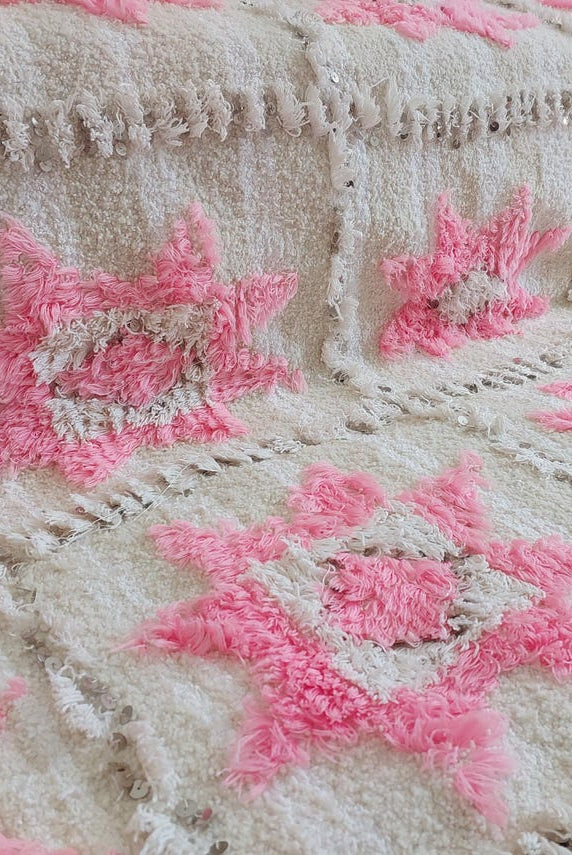Moroccan Handira Wedding Blanket - Pink Berber Wool Throw - La Vie en Rose Handcrafted Gift MoroccanBazzArts