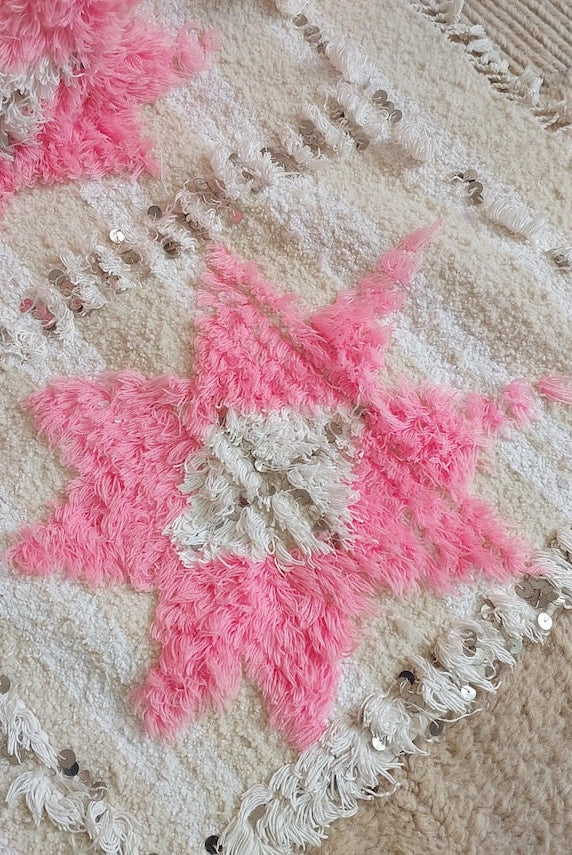 Moroccan Handira Wedding Blanket - Pink Berber Wool Throw - La Vie en Rose Handcrafted Gift MoroccanBazzArts