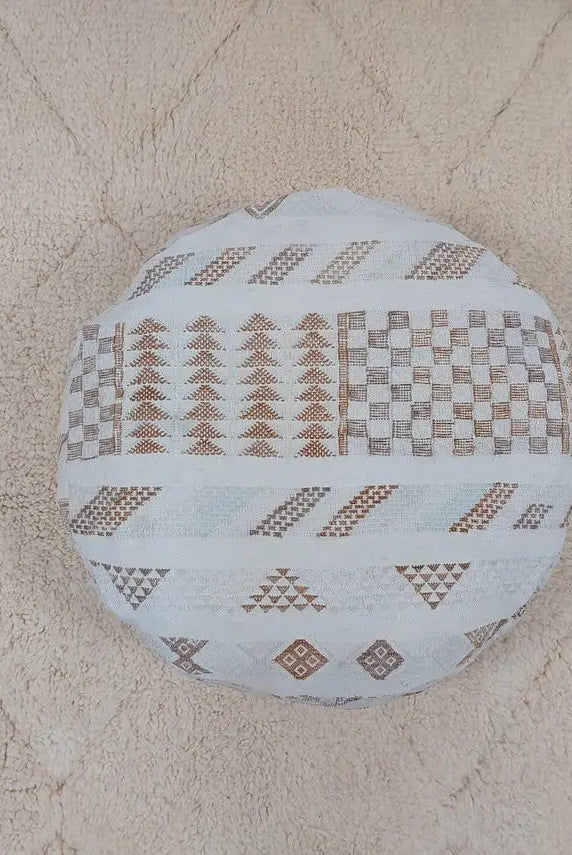 Round Moroccan Rug Pouf, Boho Chic Round Cushion, Handmade Cactus Silk Ottoman, Vintage Floor Pillow, Rustic Ethnic Home Decor MoroccanBazzArts