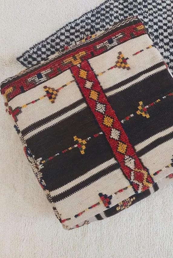 Vintage Moroccan Pouf Handmade Taznakht Rug Floor Cushion Berber Ottoman Boho Home Decor Upcycled Moroccan Rug Pouf MoroccanBazzArts