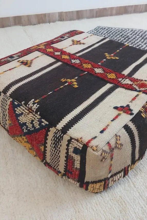 Vintage Moroccan Pouf Handmade Taznakht Rug Floor Cushion Berber Ottoman Boho Home Decor Upcycled Moroccan Rug Pouf MoroccanBazzArts