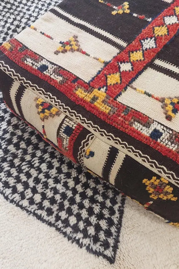 Vintage Moroccan Pouf Handmade Taznakht Rug Floor Cushion Berber Ottoman Boho Home Decor Upcycled Moroccan Rug Pouf MoroccanBazzArts