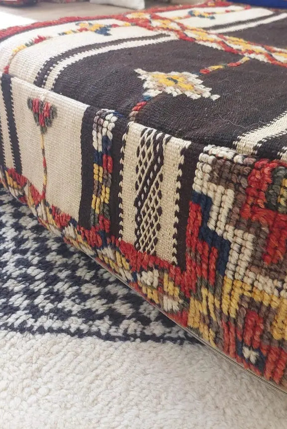 Vintage Moroccan Pouf, Handmade Taznakht Rug Pouf, Berber Floor Cushion, Boho Ottoman, Upcycled Moroccan Home Décor MoroccanBazzArts