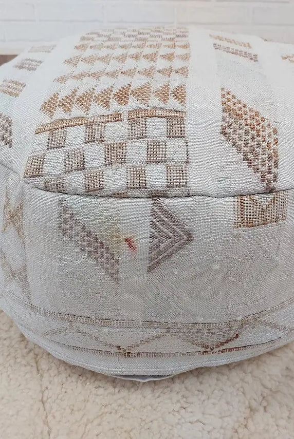 Round Moroccan Rug Pouf, Boho Chic Round Cushion, Handmade Cactus Silk Ottoman, Vintage Floor Pillow, Rustic Ethnic Home Decor MoroccanBazzArts
