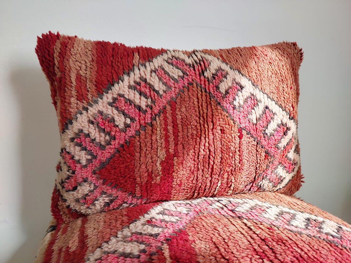 Vintage Boujaad Wool Cushion - Handmade Moroccan Tribal Pink Pillow Case MoroccanBazzArts