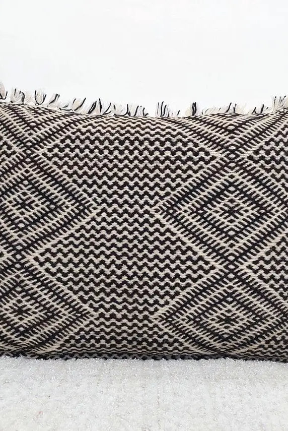 Vintage Zanafi Pillow Cover 16x24 , Handmade Moroccan Wool Cushion, Black and White Tribal Boho Decor, Rug Pillow with Zipper MoroccanBazzArts