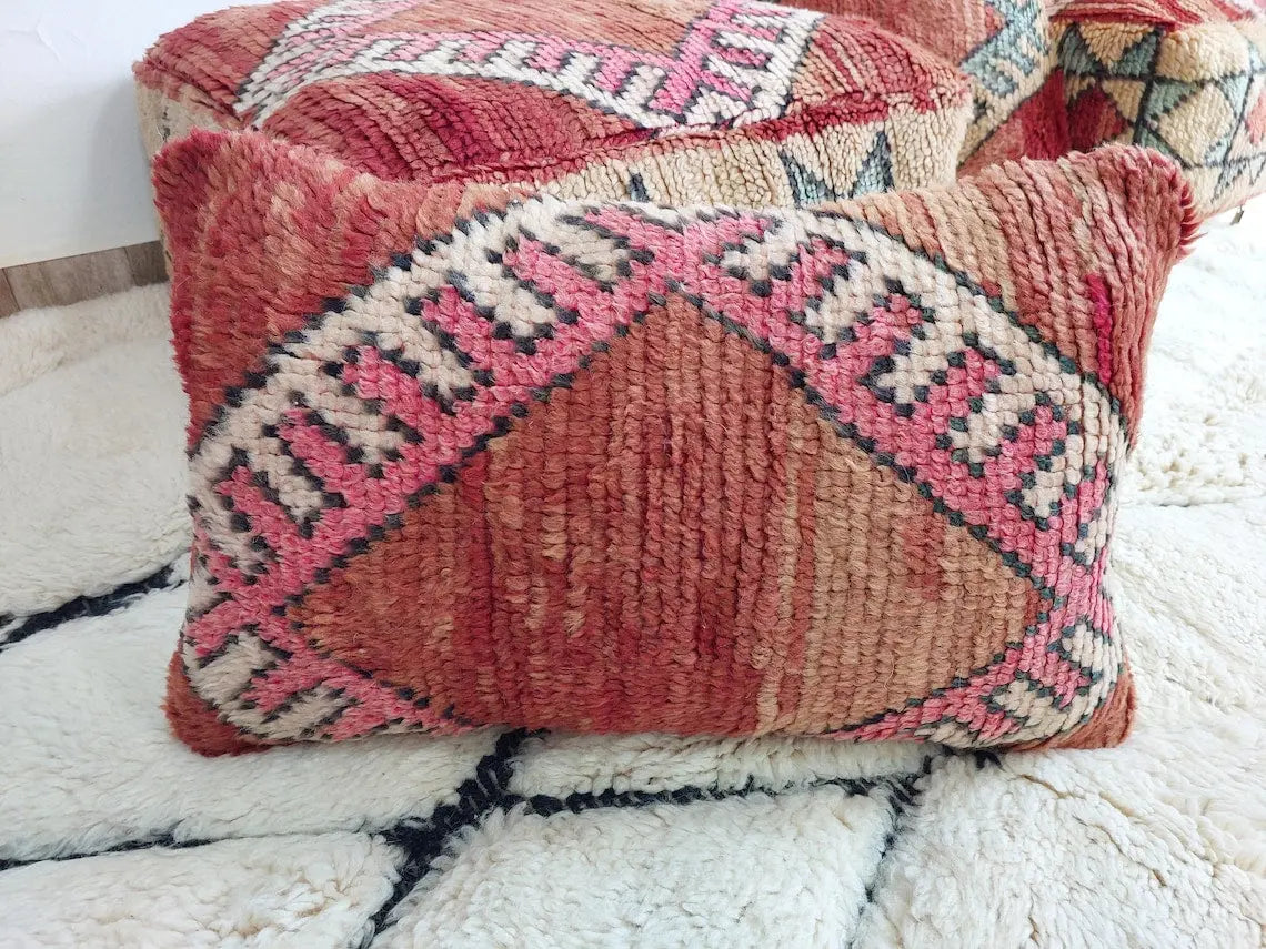 Vintage Boujaad Wool Cushion - Handmade Moroccan Tribal Pink Pillow Case MoroccanBazzArts
