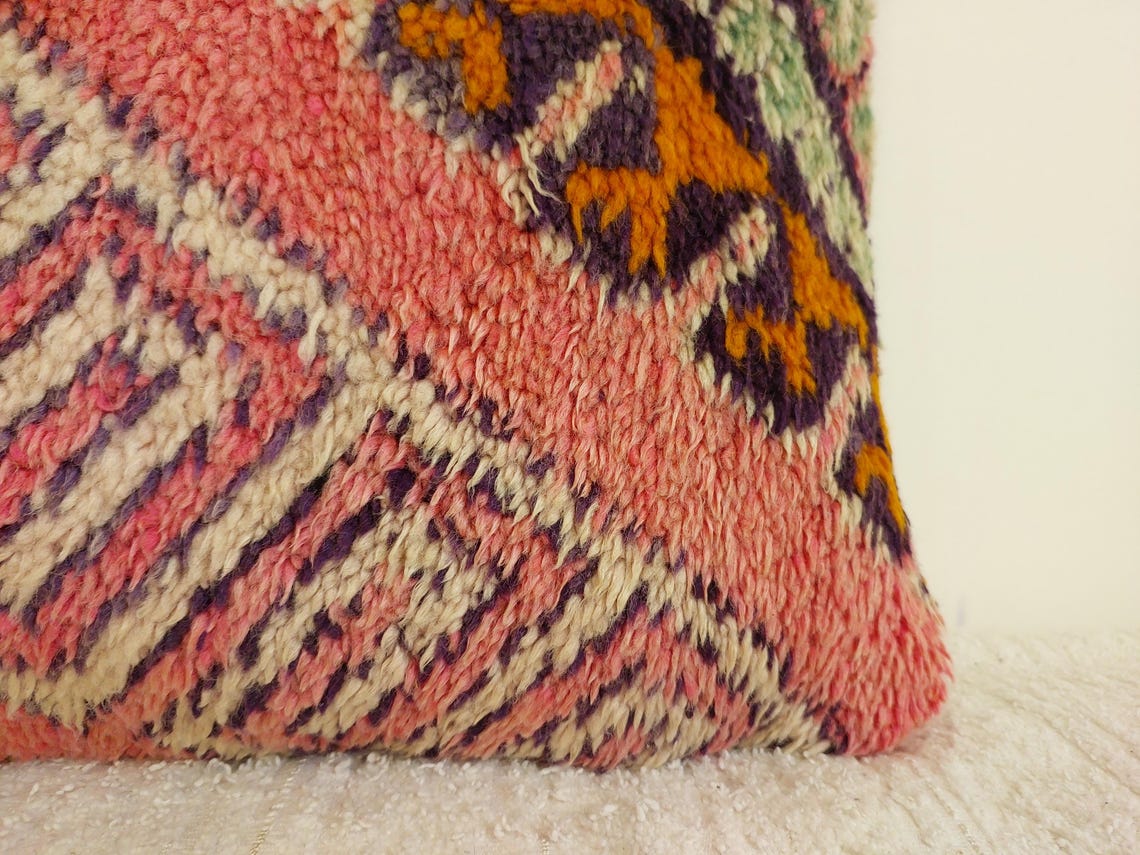 Vintage Boujaad Wool Cushion - Handmade Moroccan Tribal Pink Pillow Case MoroccanBazzArts