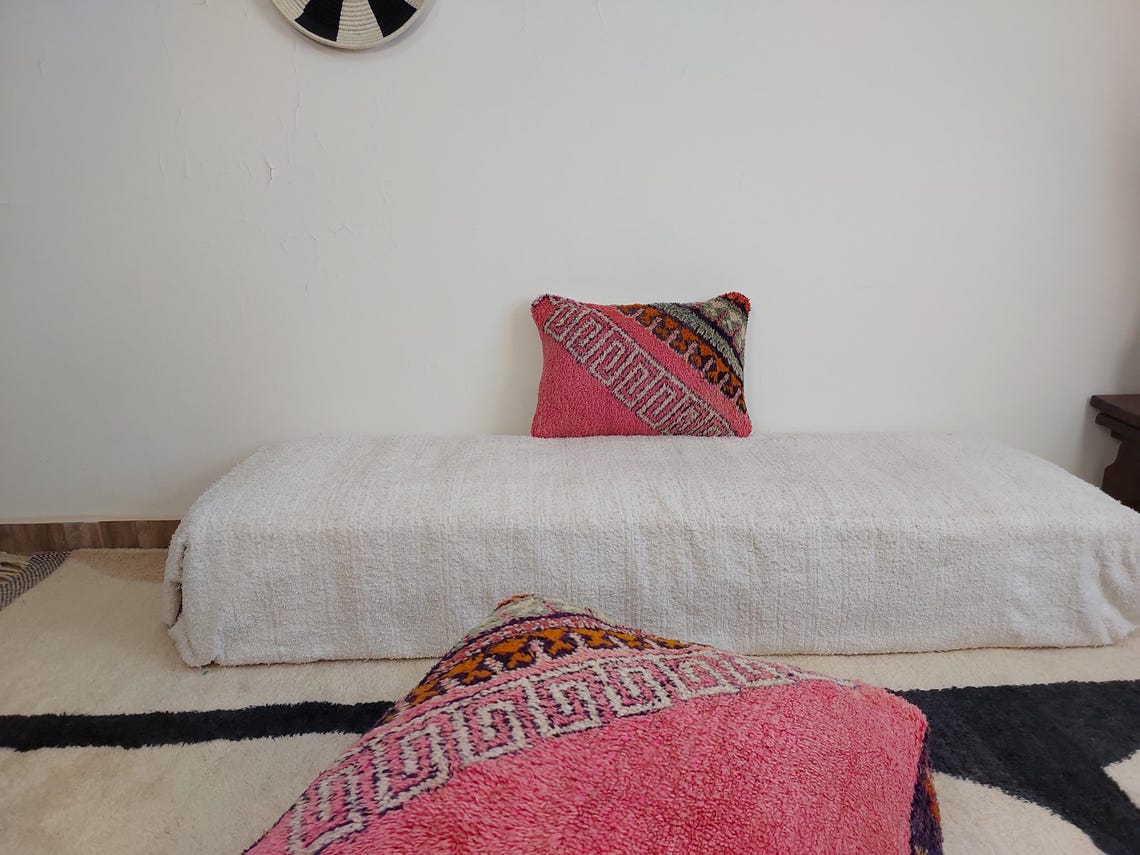 Vintage Boujaad Wool Cushion - Handmade Moroccan Tribal Pink Pillow Case MoroccanBazzArts