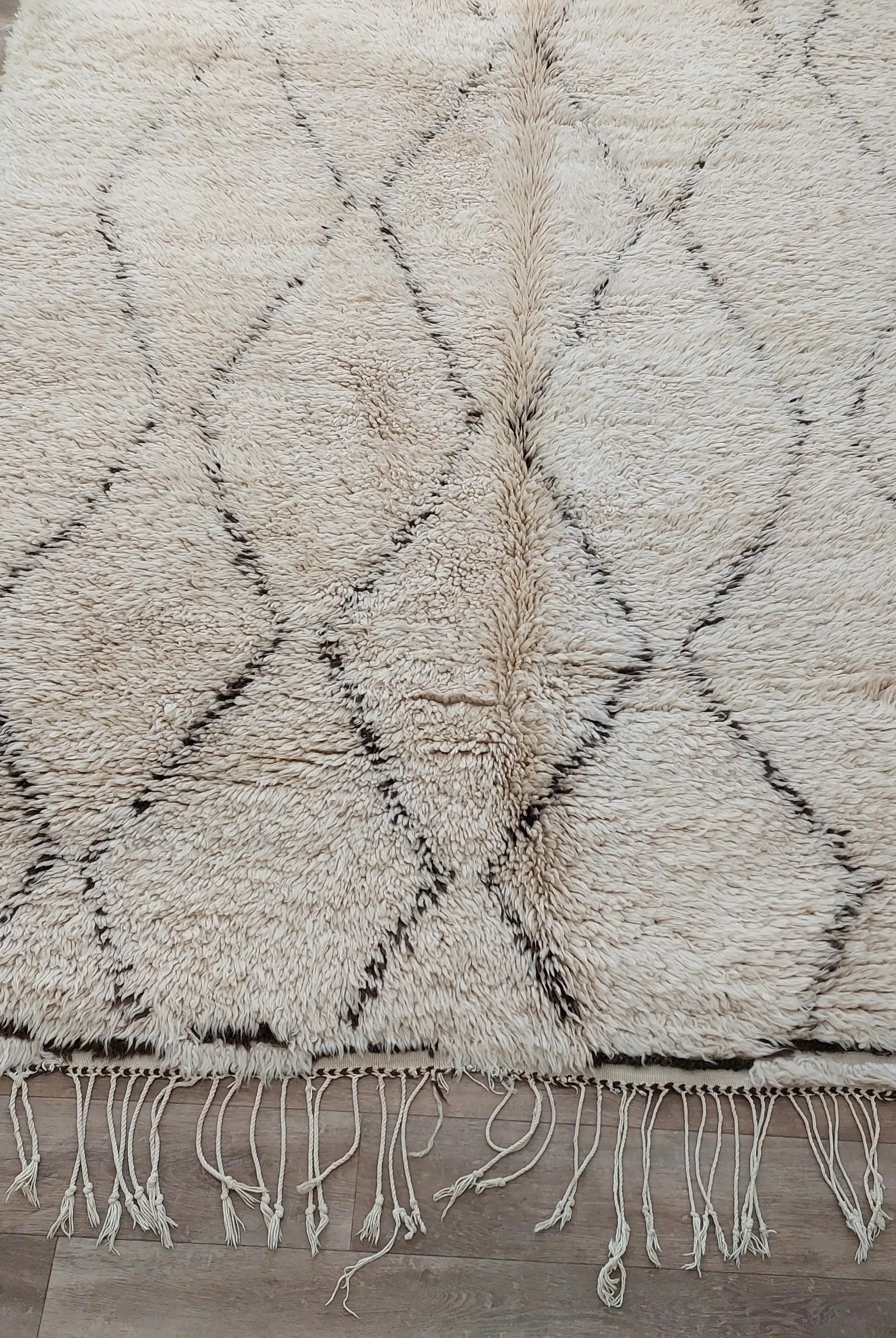 Moroccan Rug - Vintage Beni ourain rug - 6'6"×8'9" MoroccanBazzArts