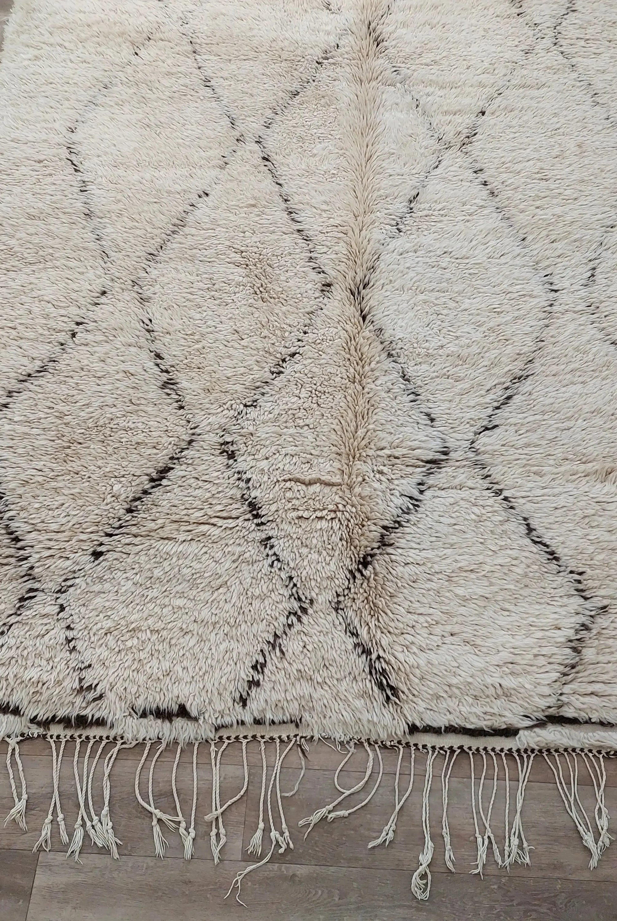 Moroccan Rug - Vintage Beni ourain rug - 6'6"×8'9" MoroccanBazzArts