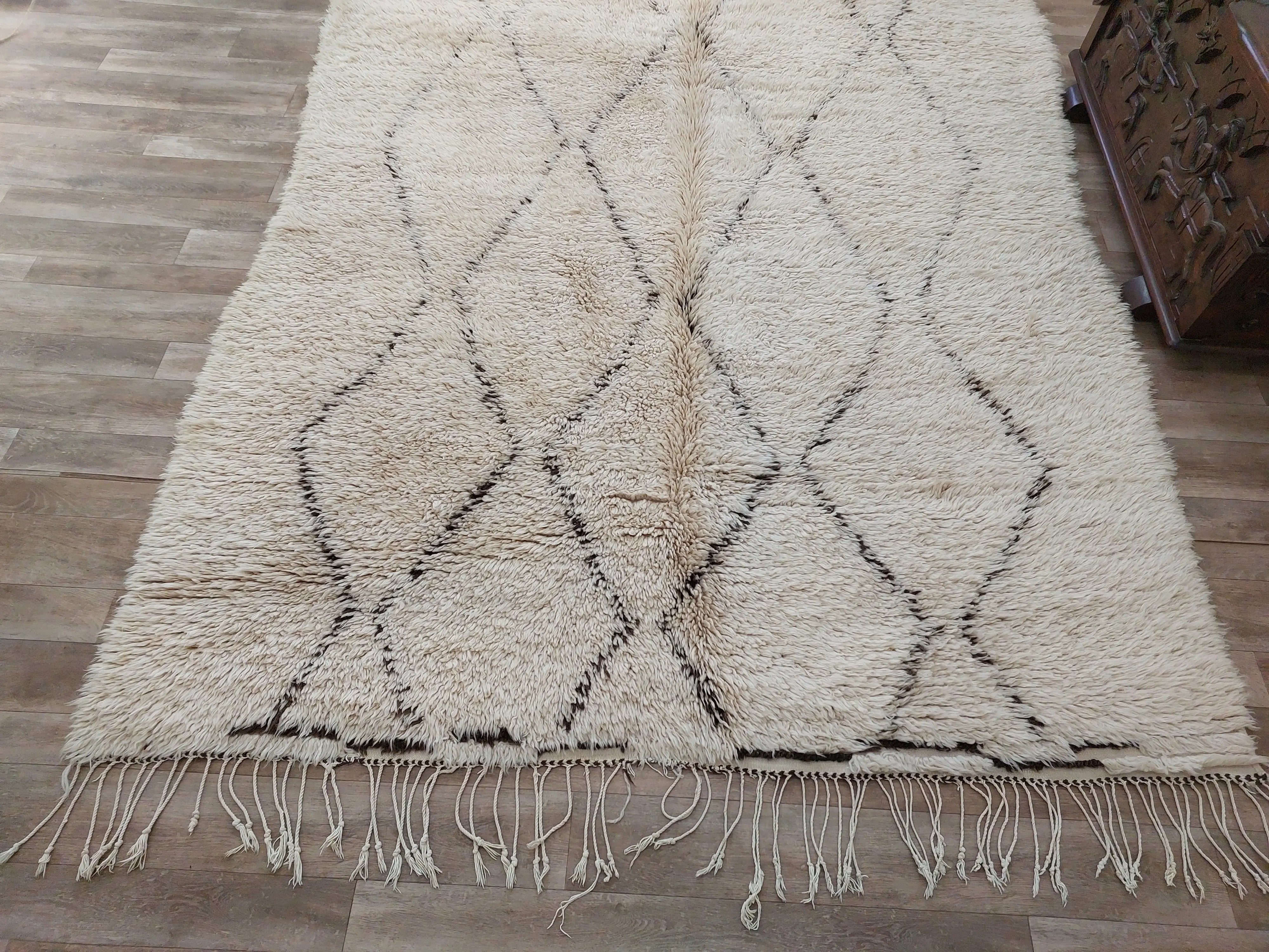 Moroccan Rug - Vintage Beni ourain rug - 6'6"×8'9" MoroccanBazzArts