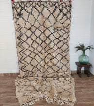 Load image into Gallery viewer, VINTAGE Beni Ourain rug | 6'2"Ă—13'9"