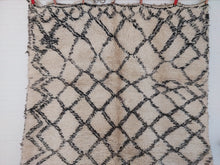 Load image into Gallery viewer, VINTAGE Beni Ourain rug | 6'2"Ă—13'9"