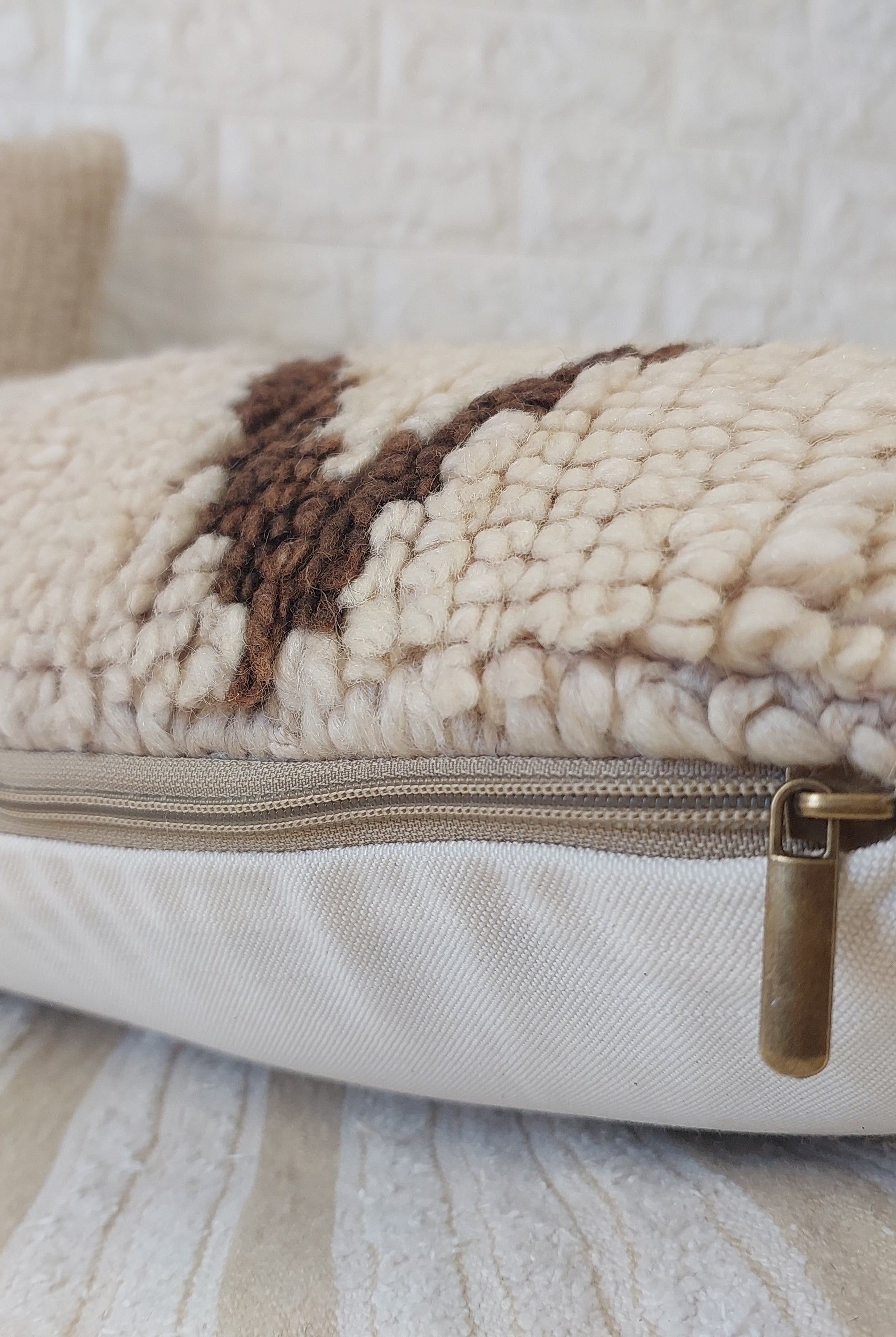 Set of 2 Vintage Azilal Moroccan Rug Pillows | 40x60 cm Ivory & Brown Undyed Wool Cushion Covers | Authentic Boho Lumbar Pillow Covers MoroccanBazzArts