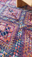 Load image into Gallery viewer, VINTAGE MOROCCAN RUG - BENI MTIR
