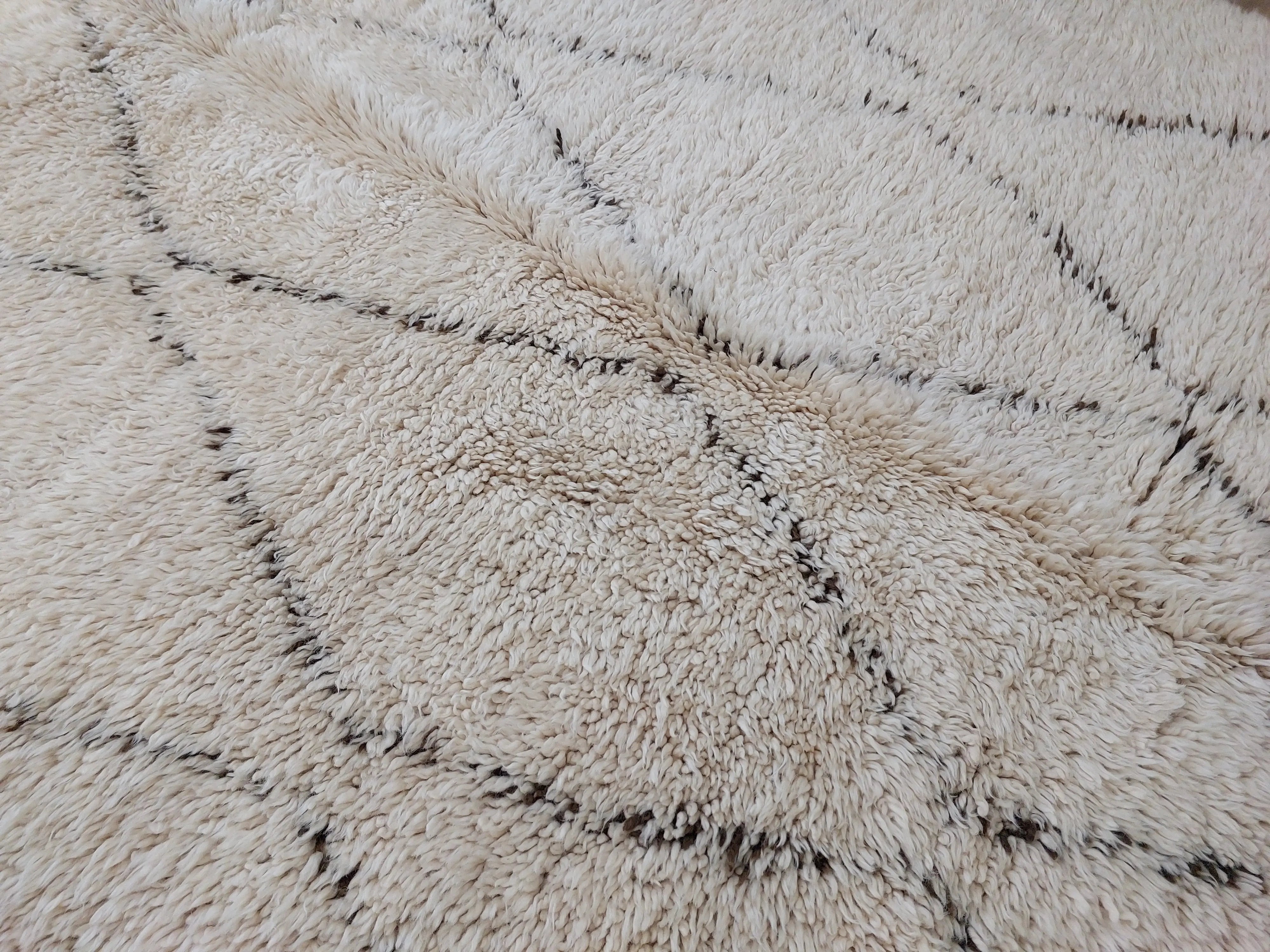 Moroccan Rug - Vintage Beni ourain rug - 6'6"×8'9" MoroccanBazzArts