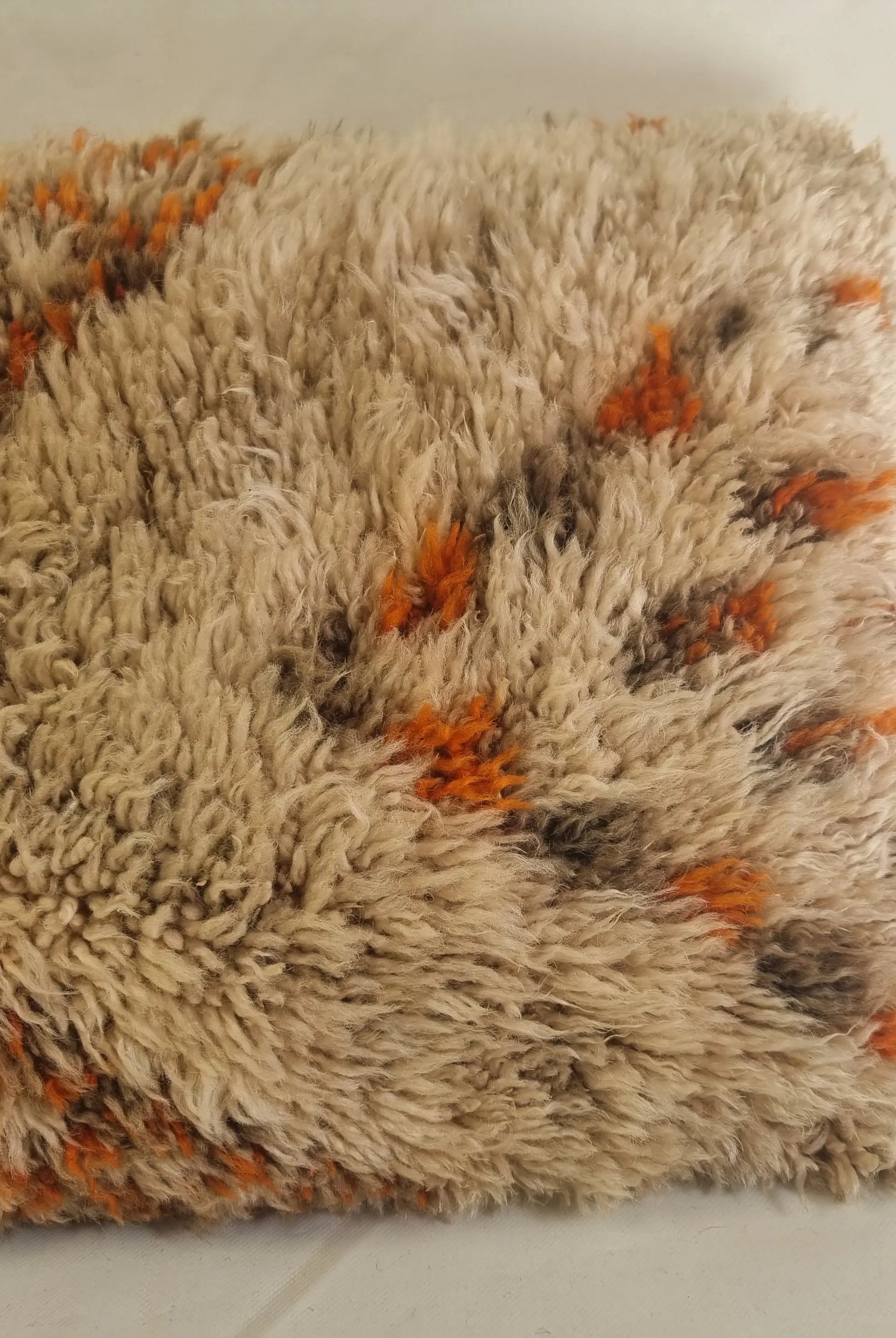 Vintage Beni Ourain Wool Pillow Cover | 16" x 25" MoroccanBazzArts
