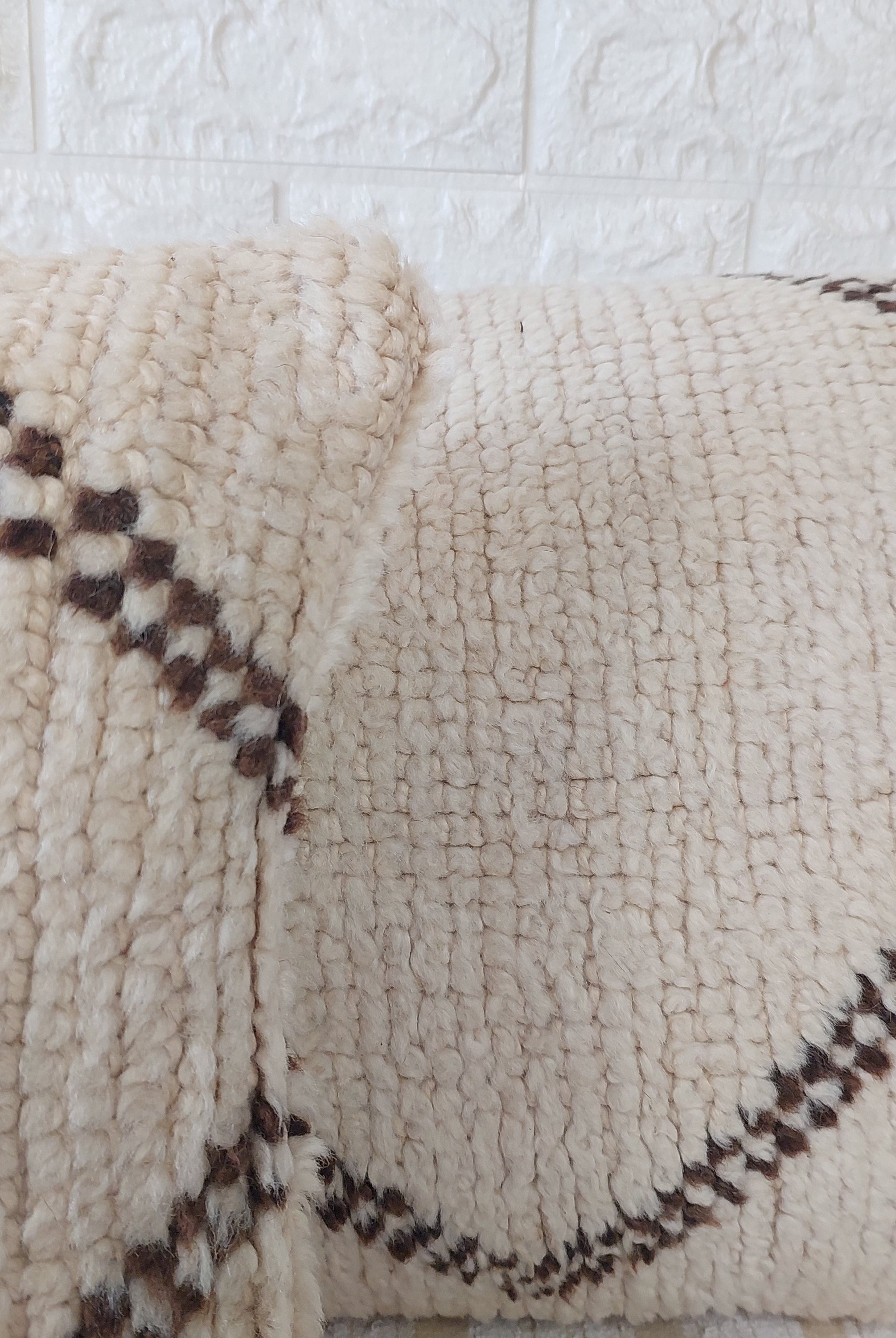 Set of 2 Vintage Azilal Moroccan Rug Pillows | 40x60 cm Ivory & Brown Undyed Wool Cushion Covers | Authentic Boho Lumbar Pillow Covers MoroccanBazzArts