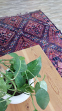 Load image into Gallery viewer, VINTAGE MOROCCAN RUG - BENI MTIR