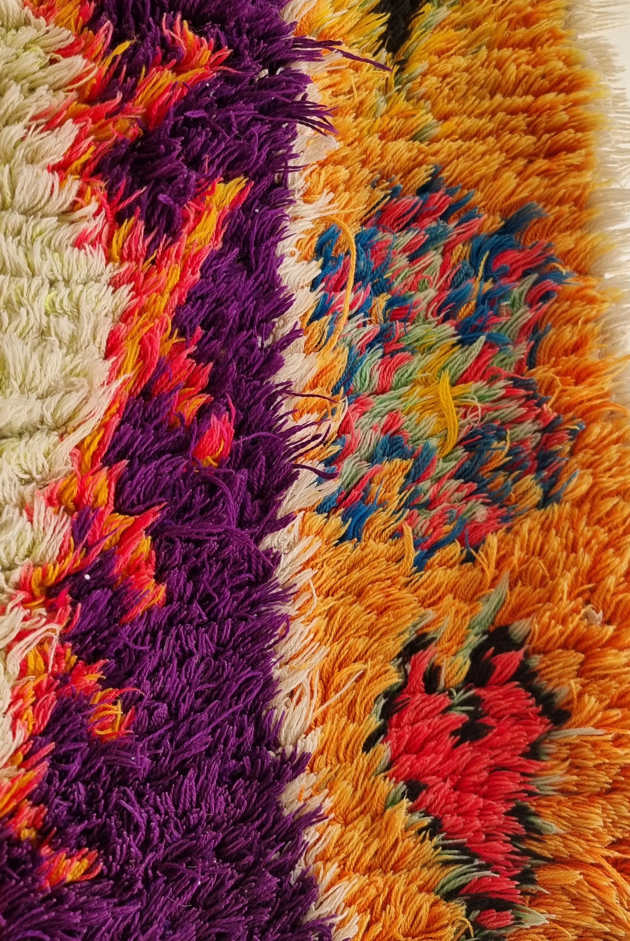 Vintage Colorful Boujaad Runner Rug - 8.10 x 2.8 Ft Irregular Handknotted Moroccan Hallway Rug MoroccanBazzArts
