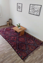 Load image into Gallery viewer, VINTAGE MOROCCAN RUG - BENI MTIR