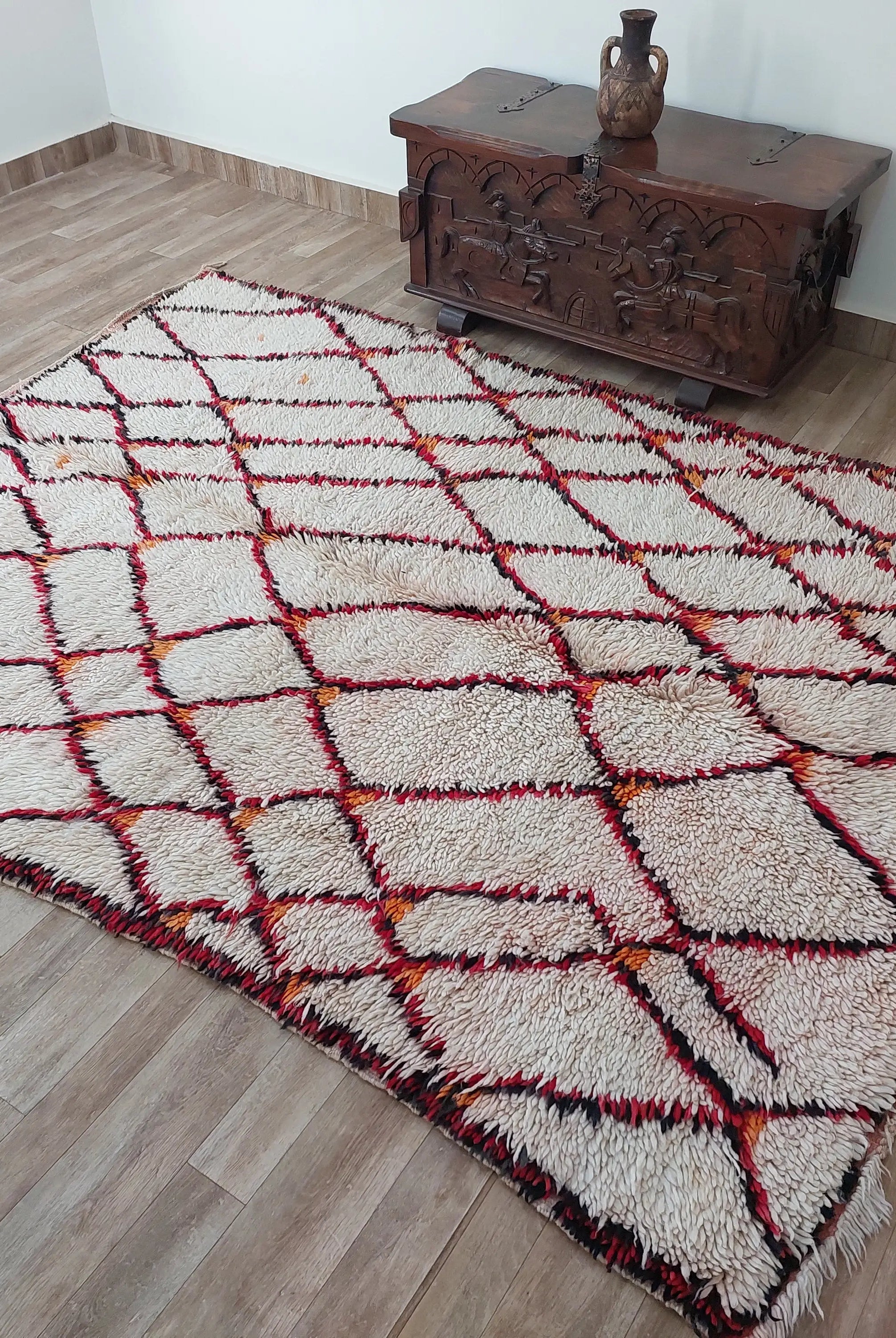 VINTAGE MOROCCAN RUG 6.2 x 8.2 feet MoroccanBazzArts