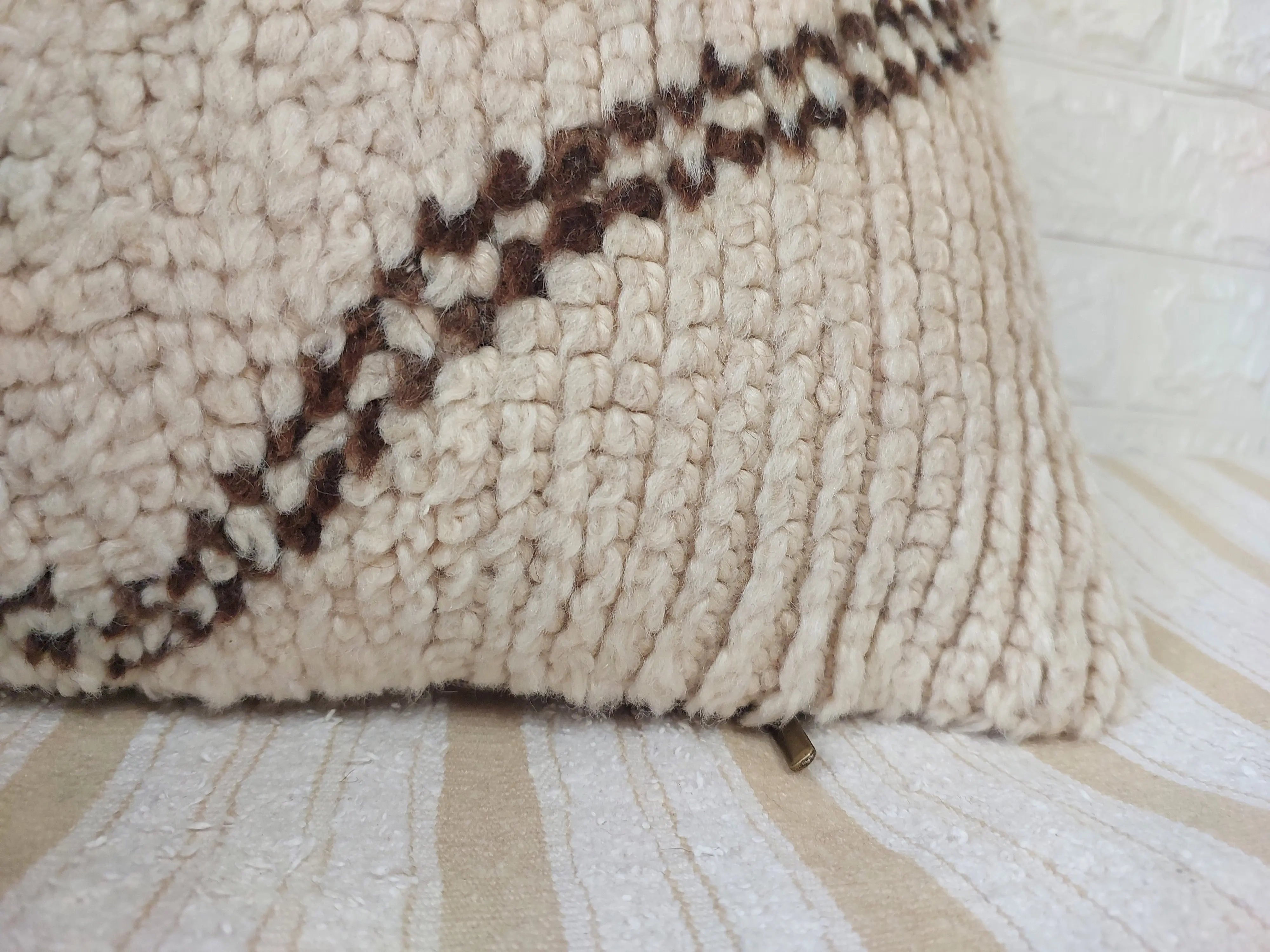 Set of 2 Vintage Azilal Moroccan Rug Pillows | 40x60 cm Ivory & Brown Undyed Wool Cushion Covers | Authentic Boho Lumbar Pillow Covers MoroccanBazzArts