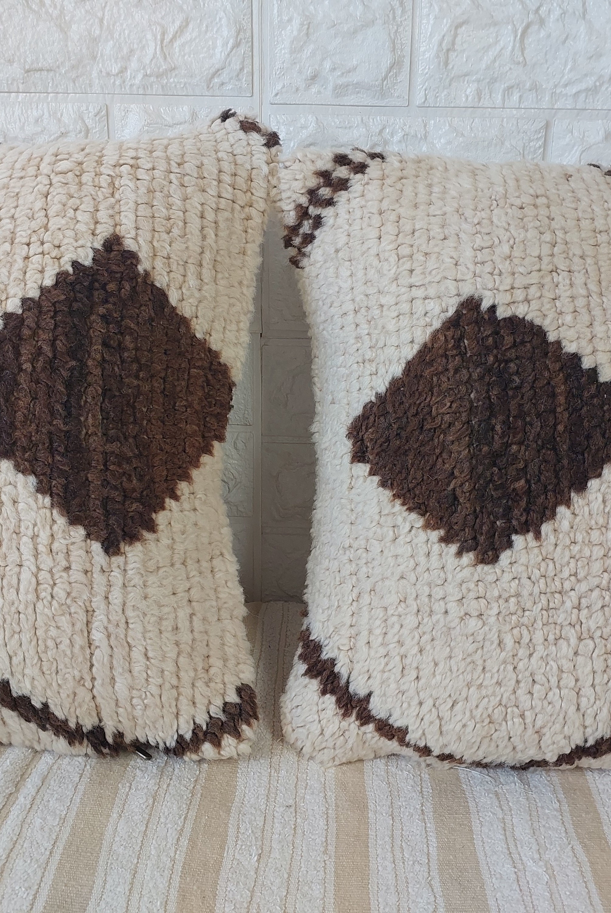 Set of 2 Vintage Azilal Moroccan Rug Pillows | 40x60 cm Ivory & Brown Undyed Wool Cushion Covers | Authentic Boho Lumbar Pillow Covers MoroccanBazzArts