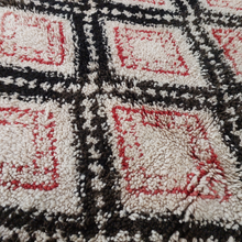 Load image into Gallery viewer, Vintage Beni ourain rug | 6'2"×9'10"