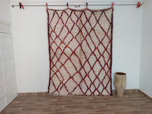 Load image into Gallery viewer, VINTAGE MOROCCAN RUG 6.2 x 8.2 feet