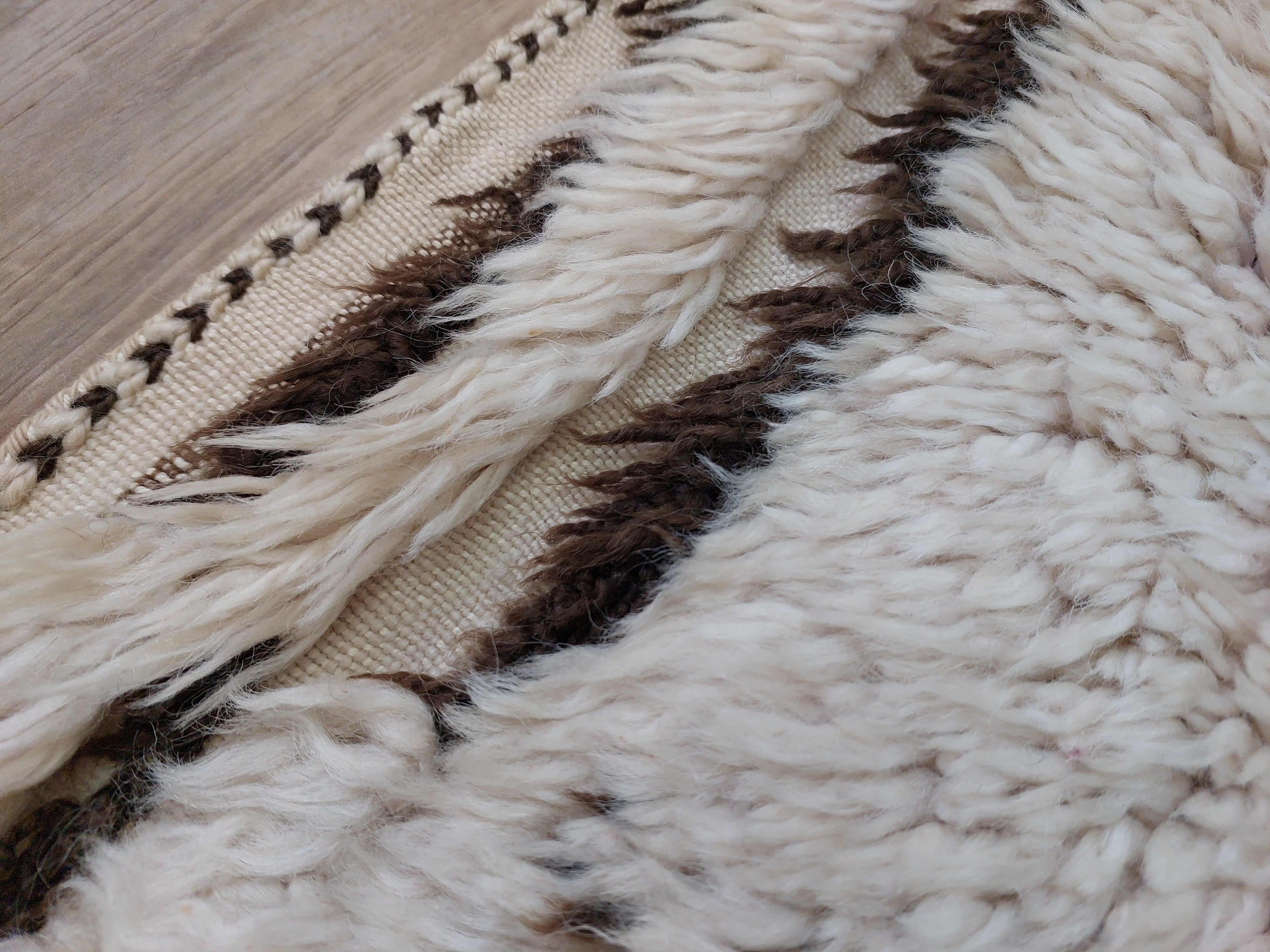 Moroccan Rug - Vintage Beni ourain rug - 6'6"×8'9" MoroccanBazzArts