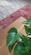 Load image into Gallery viewer, VINTAGE MOROCCAN RUG - Itto