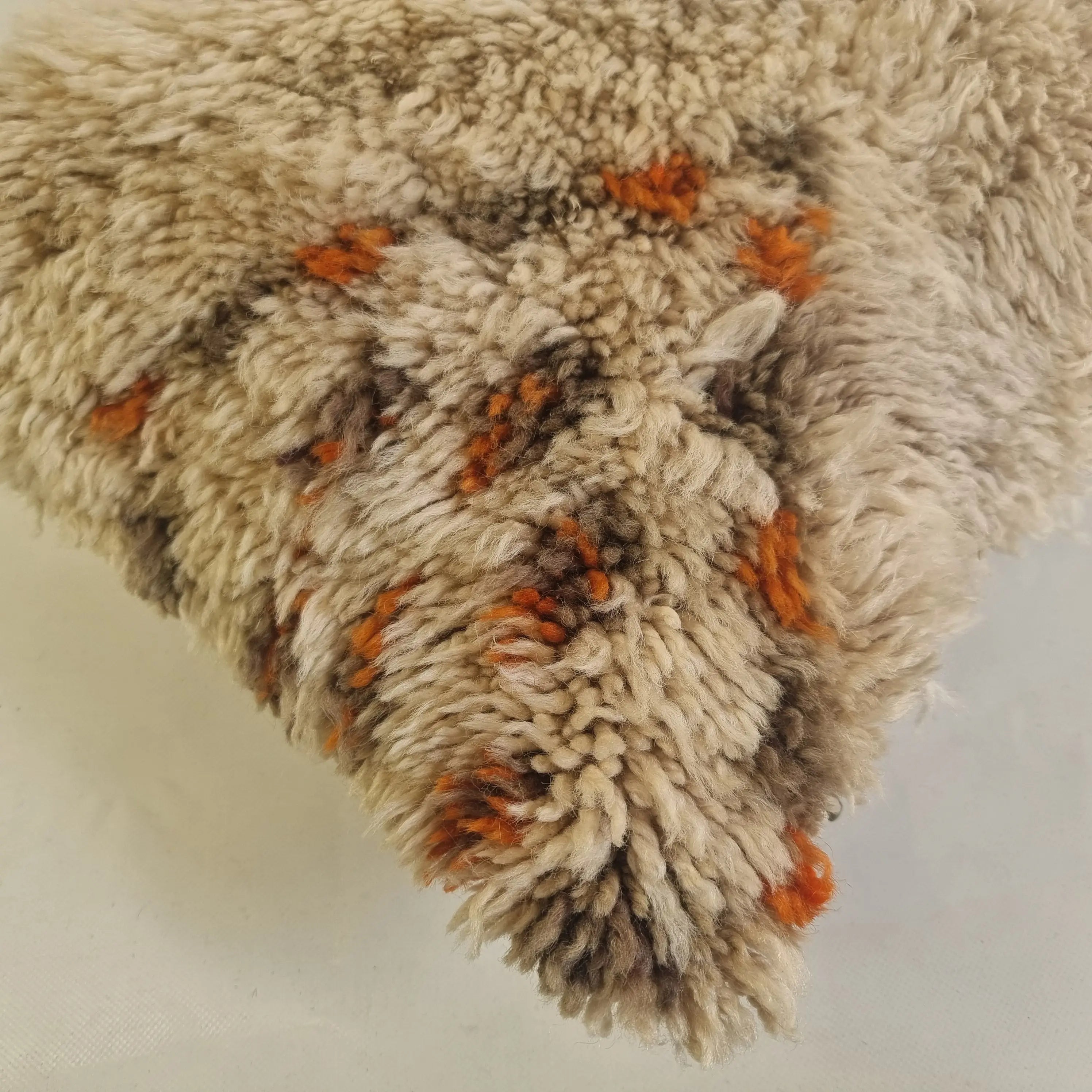 Vintage Beni Ourain Wool Pillow Cover | 16" x 25" MoroccanBazzArts
