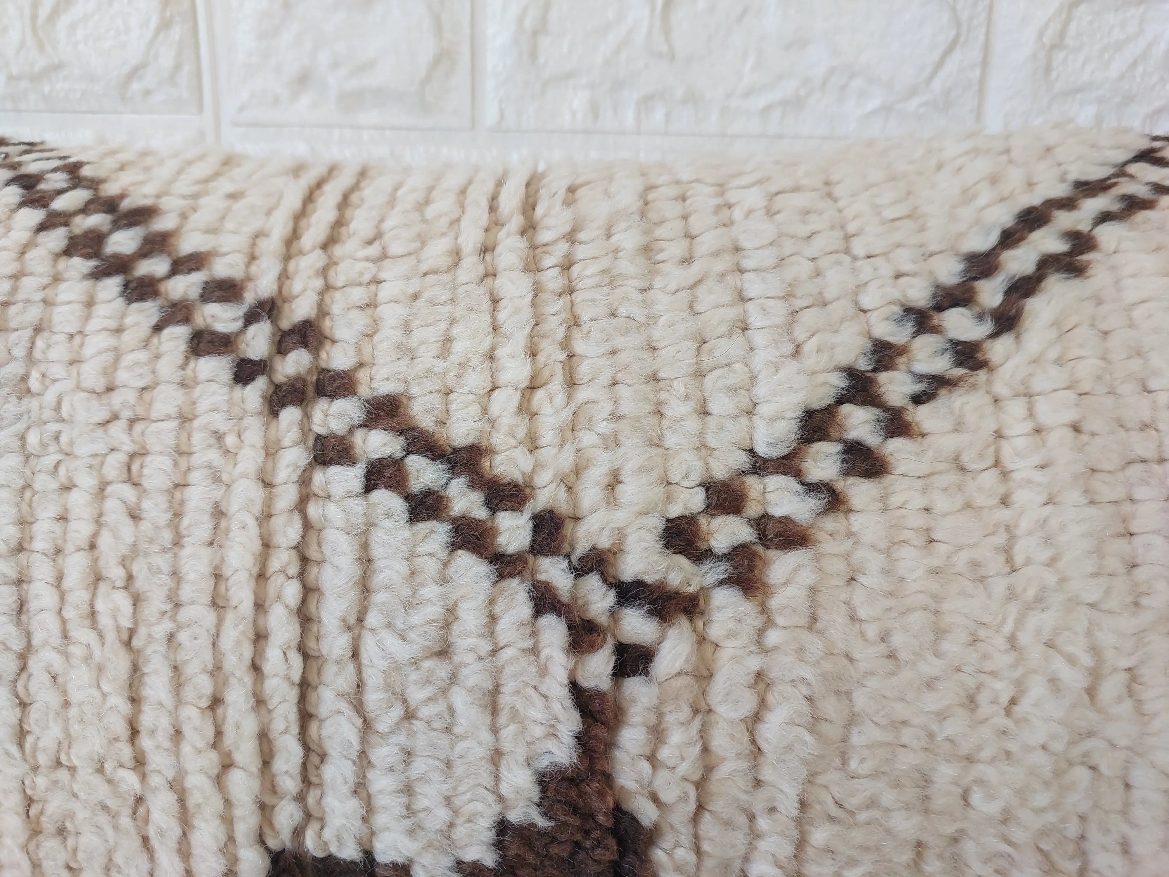 Set of 2 Vintage Azilal Moroccan Rug Pillows | 40x60 cm Ivory & Brown Undyed Wool Cushion Covers | Authentic Boho Lumbar Pillow Covers MoroccanBazzArts
