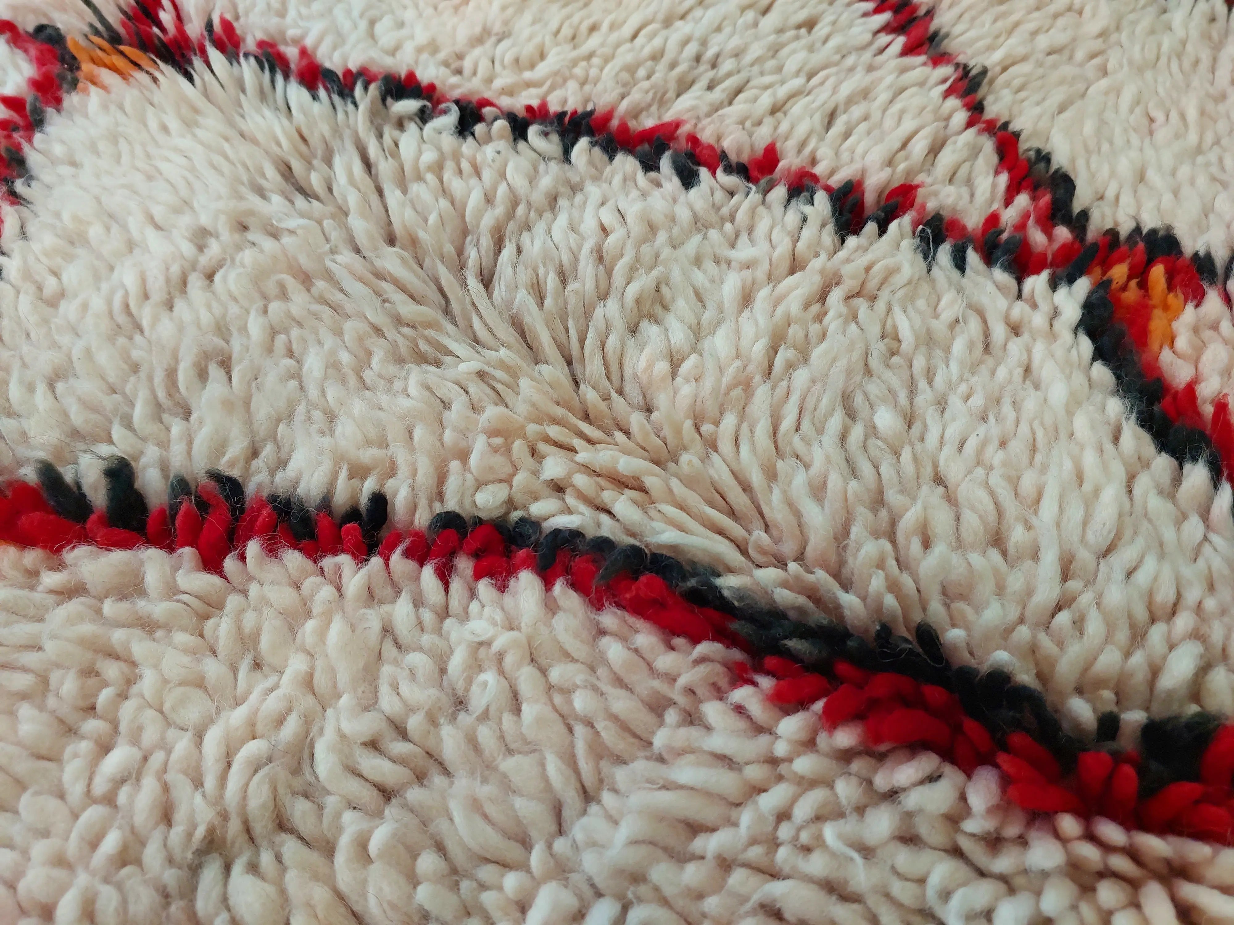 VINTAGE MOROCCAN RUG 6.2 x 8.2 feet MoroccanBazzArts