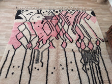 Load image into Gallery viewer, MOROCCAN RUG - BENI MRIRT 7' x 9'6"