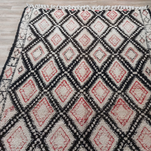 Load image into Gallery viewer, Vintage Beni ourain rug | 6'2"×9'10"