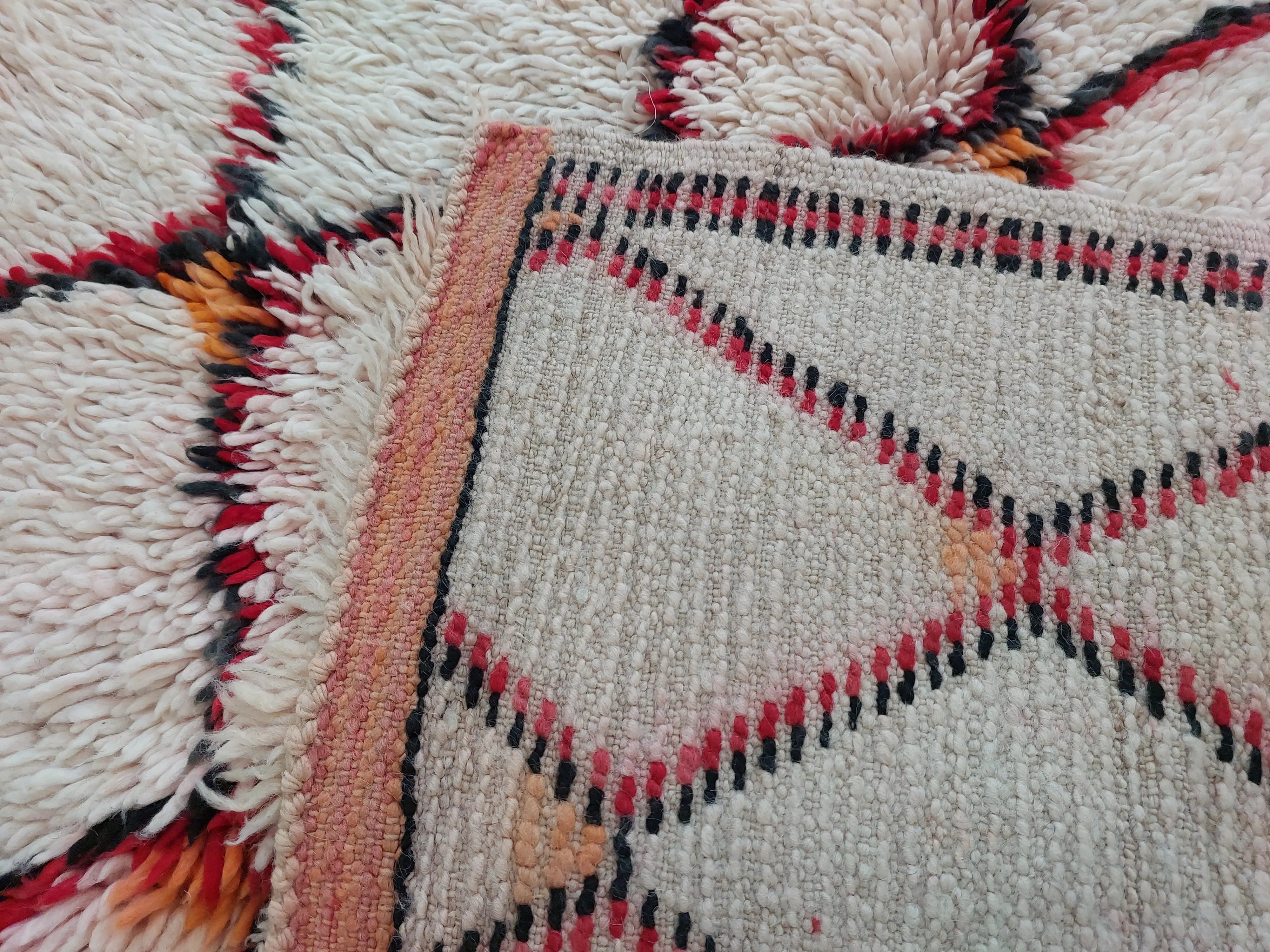 VINTAGE MOROCCAN RUG 6.2 x 8.2 feet MoroccanBazzArts
