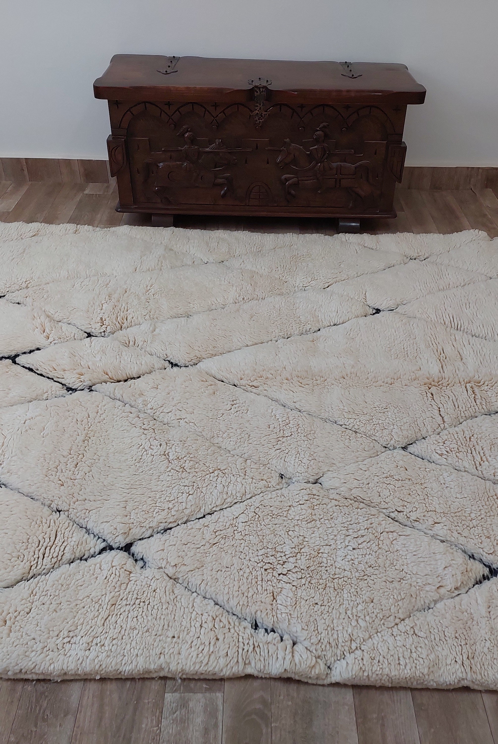 CUSTOM MOROCCAN RUG / Beni Mrirt style