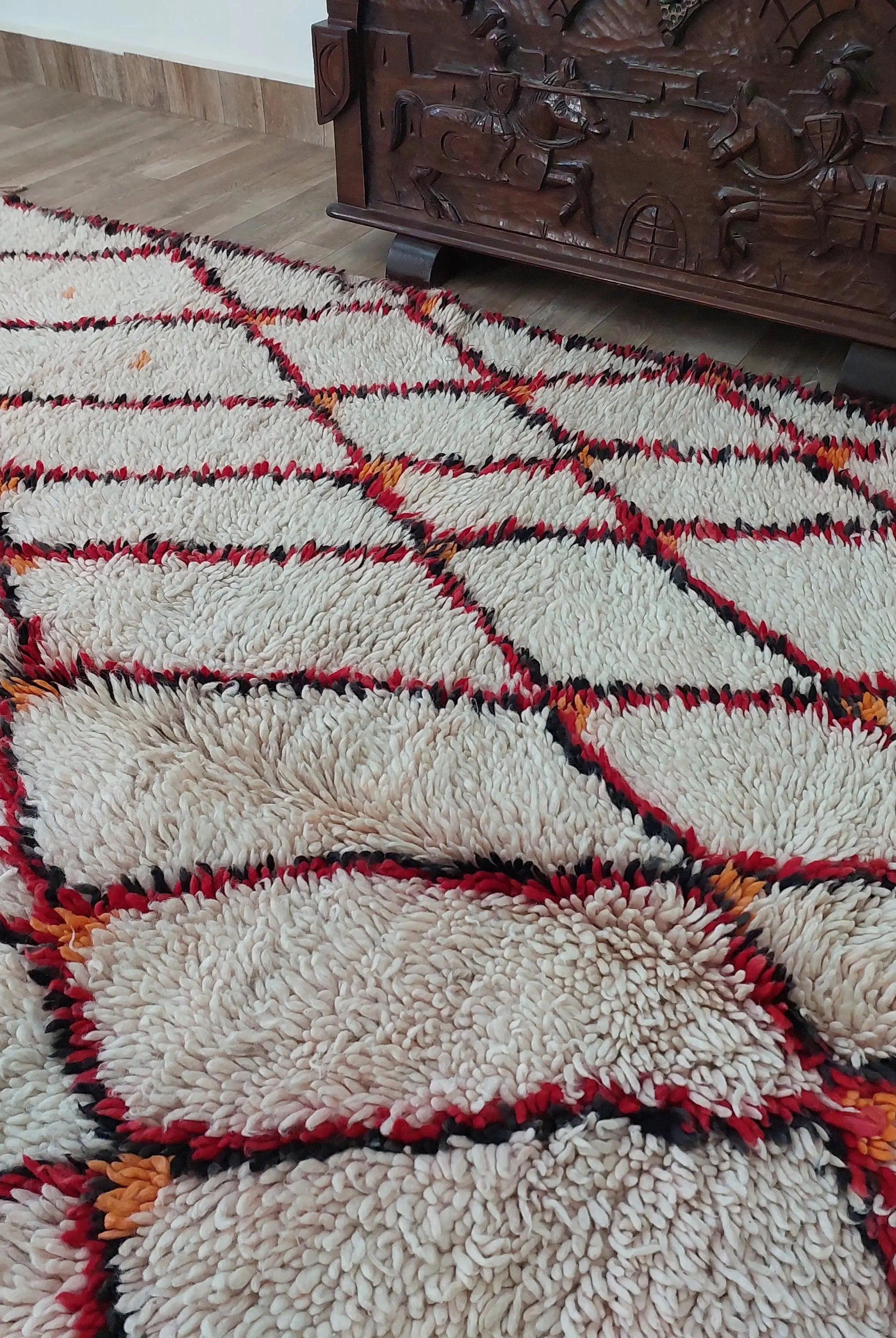 VINTAGE MOROCCAN RUG 6.2 x 8.2 feet MoroccanBazzArts