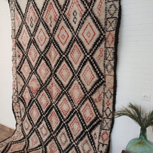 Load image into Gallery viewer, Vintage Beni ourain rug | 6'2"×9'10"