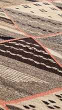Load image into Gallery viewer, Picasso Berber Rug