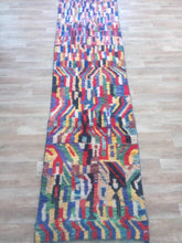 Load image into Gallery viewer, Moroccan Runner Rug