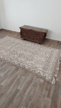 Load image into Gallery viewer, MOROCCAN RUG - TAZNAKHT