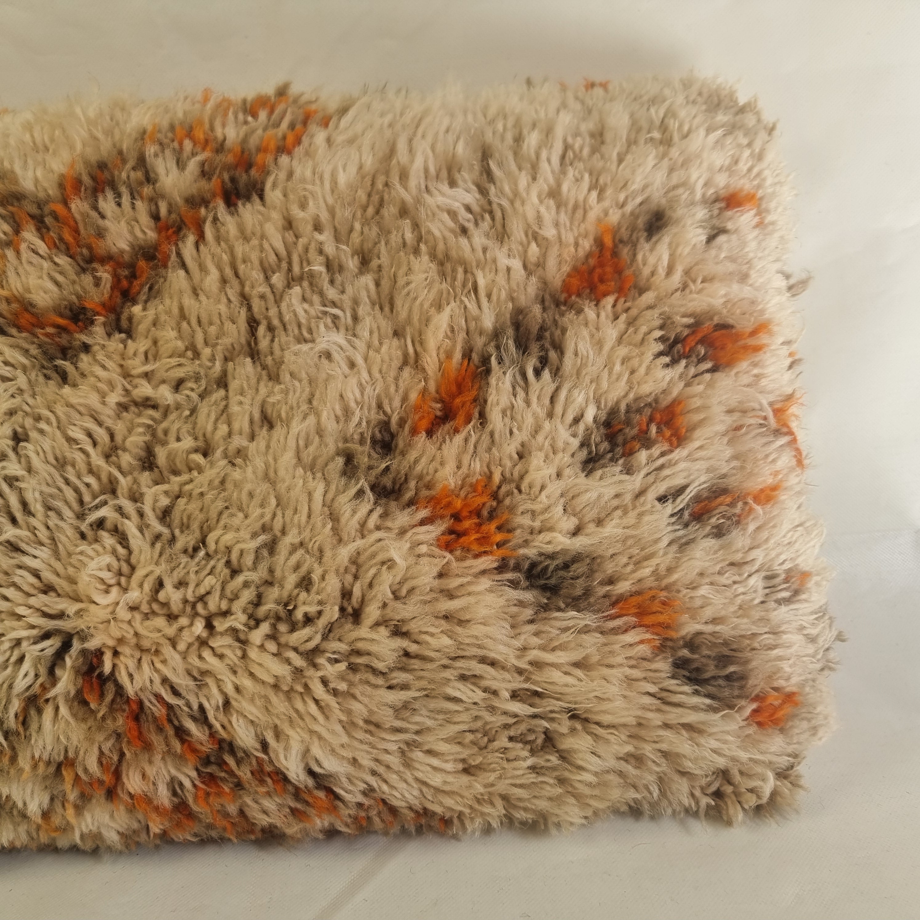 Vintage Beni Ourain Wool Pillow Cover | 16" x 25" MoroccanBazzArts